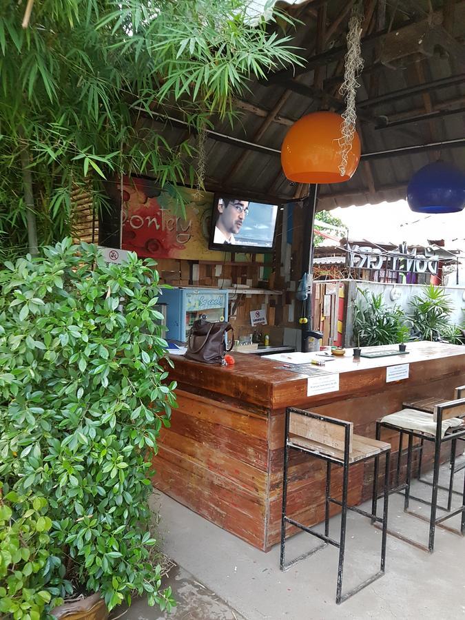 Shut Eye Party Hostel (Adults Only) Pai Exterior foto